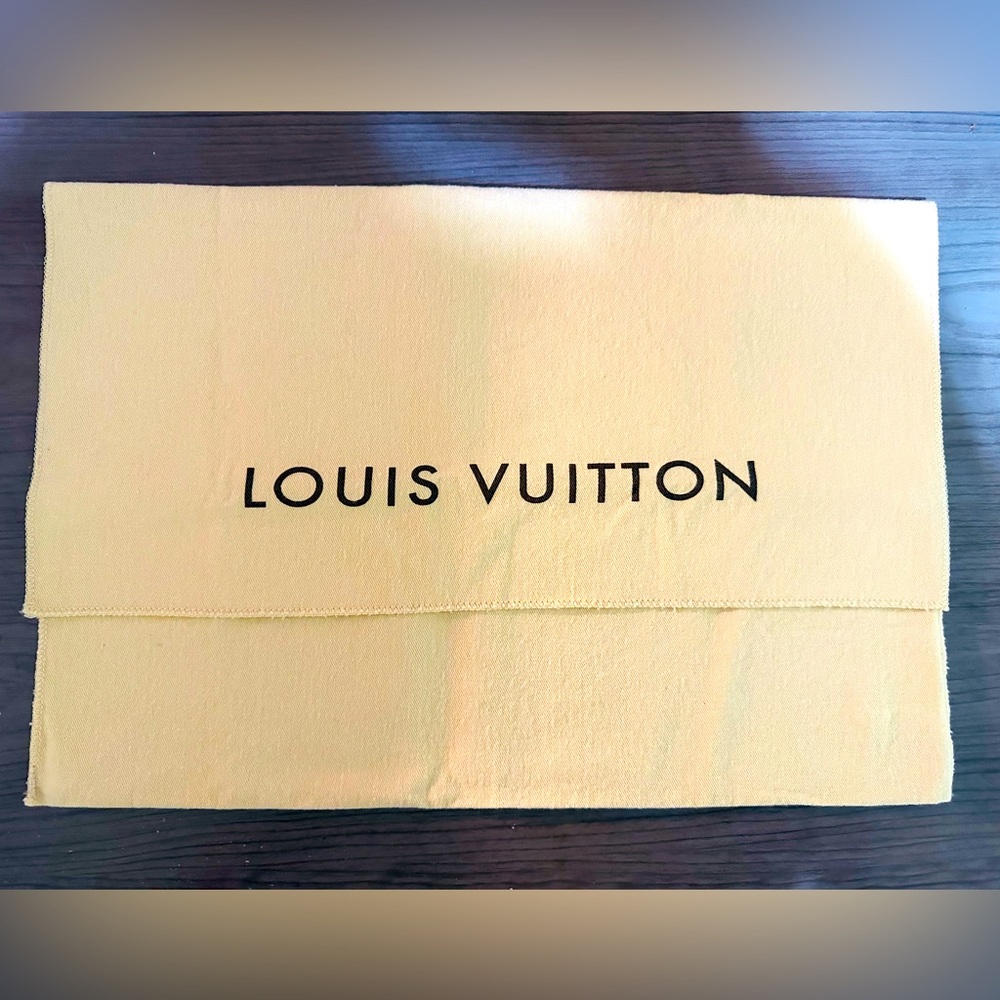 Louis Vuitton Cream Cloth Dust Bag